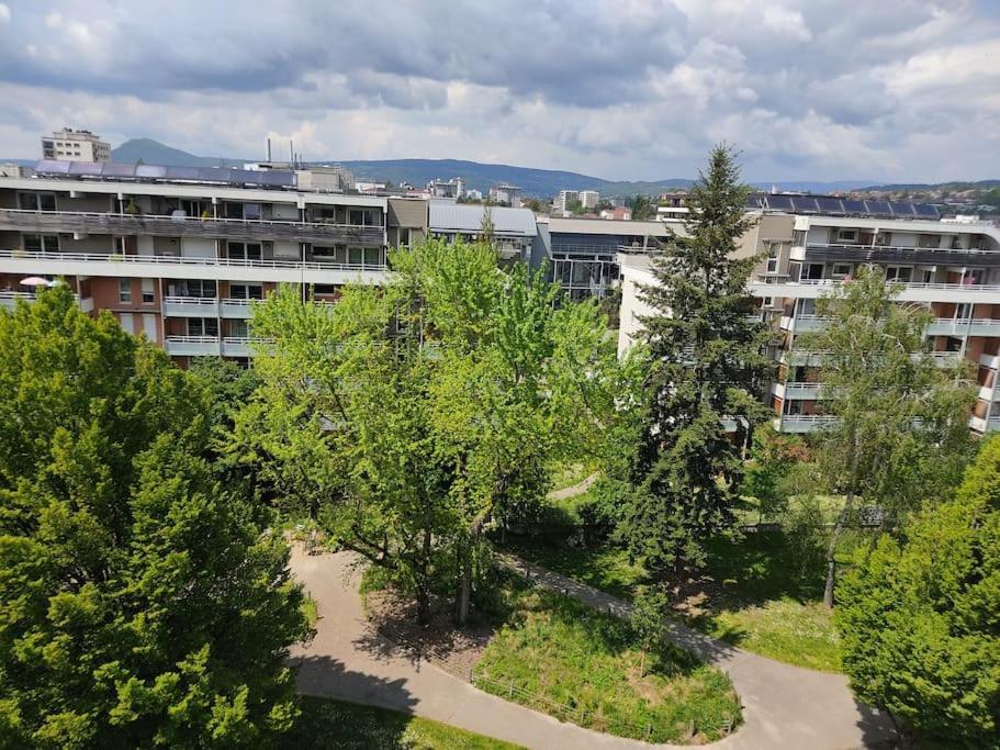 Entre Lac Et Montagne Annecy Esterno foto